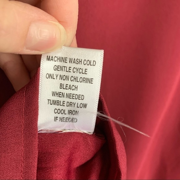 Charlotte Russe Maroon Long Sleeve Shift Dress size Small, Strappy Back - Picture 7 of 10